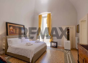 Camera / camera da letto - Three-room apartment Via Boemondo
9, Bari - photo 8
