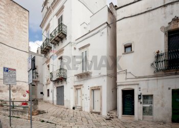 Edificio all\'aperto - Independent house Via Calvino
 
26-27, Martina Franca - photo 1