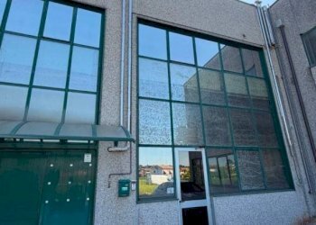 Facciata - Office strada Statale Ticinese, Borgo Ticino - photo 25