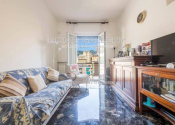 Soggiorno - Appartamento via Giuseppe Piantelli, Genova (zona Marassi) - foto 4