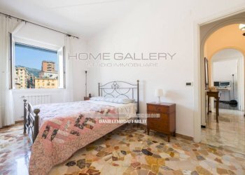 Camera da letto - Appartamento via Giuseppe Piantelli, Genova (zona Marassi) - foto 10