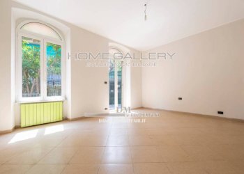 Soggiorno - Appartamento via Pontetti, Genova (zona Quarto) - foto 2
