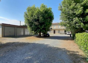Cortile interno - Rustico Serralunga di Crea - foto 2
