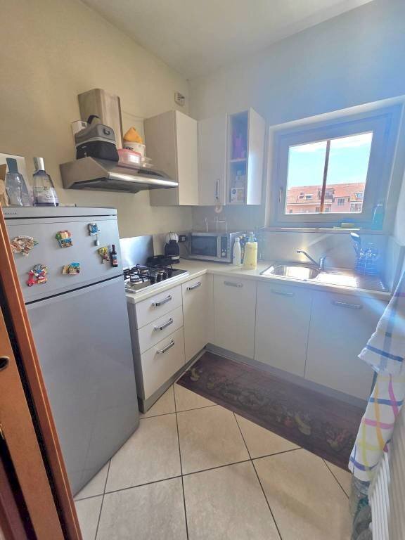 Cucina - Appartamento via Angelo Brofferio, Asti - foto 3