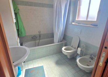 Bagno - Appartamento via Angelo Brofferio, Asti - foto 7