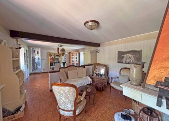 Salone - Rustic via Umberto I, Neviglie - photo 23