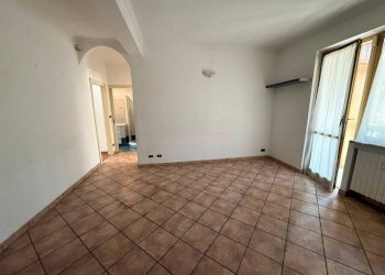Cucina - Trilocale via dei Platani, 2, Torino (zona Falchera) - foto 7