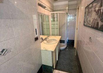 Bagno - Trilocale via dei Platani, 2, Torino (zona Falchera) - foto 22