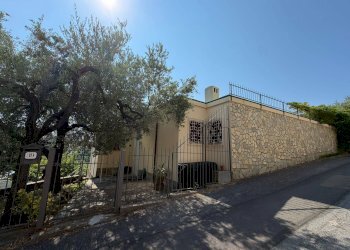 Foto 5 - Villa Via Privata del Poggio
 
39, Cervo - photo 5