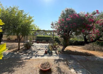 Foto 21 - Villa Via Privata del Poggio
 
39, Cervo - photo 21