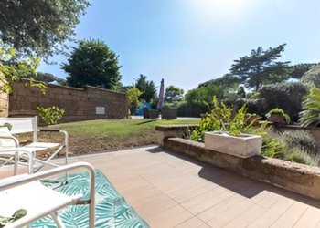 Piscina - Villa via del Tibet, Roma (neighborhood EUR) - photo 11