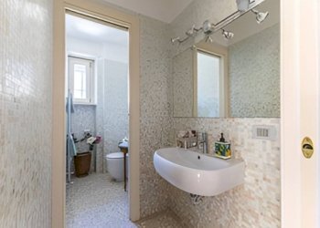 Bagno - Villa via del Tibet, Roma (neighborhood EUR) - photo 28