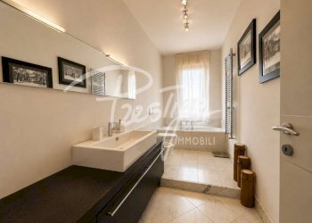 Bagno - Four-room apartment via Bragarina, La Spezia - photo 7