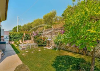 Giardino - Villa via Amerigo Vespucci, La Spezia - foto 24