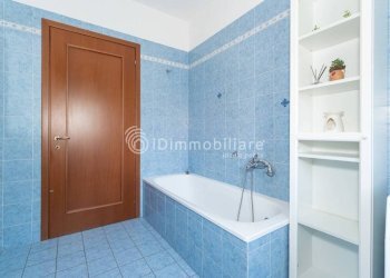 Bagno - Appartamento via Ernesto Che Guevara, 9, Caselle Torinese - foto 25