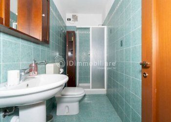 Bagno - Appartamento via Ernesto Che Guevara, 9, Caselle Torinese - foto 26