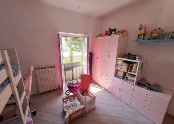 whatsapp image 2026-06-26 at 12.30.36 (1) - Three-room apartment passo Dei Barabini, Genova (neighborhood Bolzaneto) - photo 17