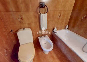 Bagno - Villa Regione Pareja, 9, Valchiusa - foto 50