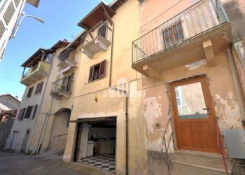 Facciata - Casa indipendente via Cesare Battisti, 5, Cuorgnè - foto 26