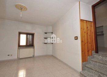 Cucina - Casa indipendente via Cesare Battisti, 5, Cuorgnè - foto 14