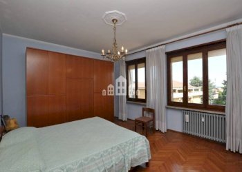 Camera da letto - Appartamento via Gramsci, 1, Cuorgnè - foto 15