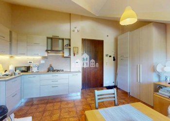 Cucina - Monolocale via Enzo Migliore, 5, Brosso - foto 2