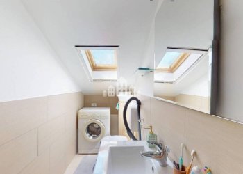 Lavanderia - One-room apartment via Enzo Migliore, 5, Brosso - photo 17