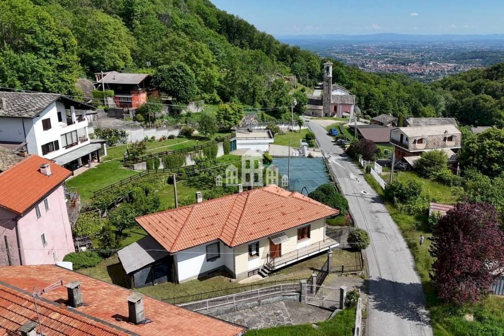 Vista - Independent house strada Navetta Inferiore, 1, Cuorgnè - photo 1