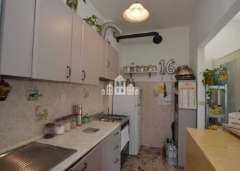 Cucina - Bilocale strada Provinciale per Ivrea, 18, Castellamonte - foto 9