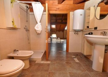 Bagno - Independent house Frazione Spineto, 6, Castellamonte - photo 10