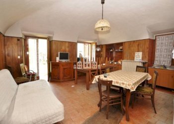 Salone - Independent house Frazione Spineto, 6, Castellamonte - photo 12