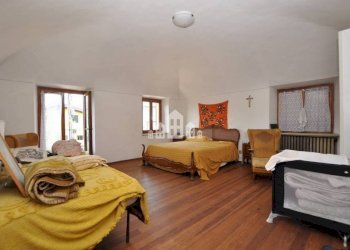 Camera da letto - Independent house Frazione Spineto, 6, Castellamonte - photo 23