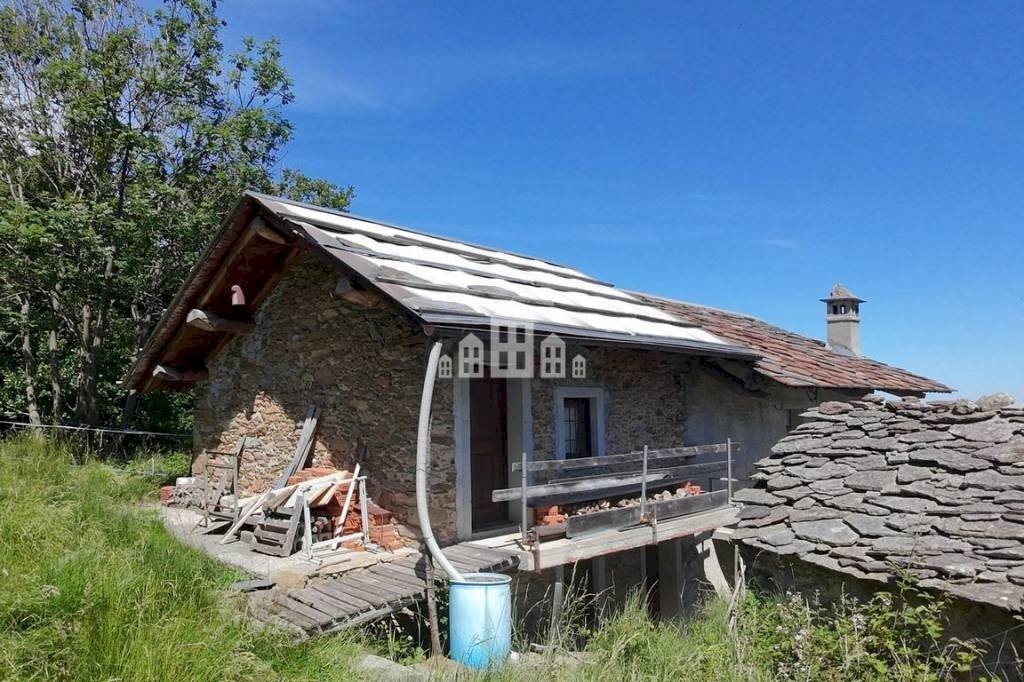 Facciata - Casa indipendente località Marletto, snc, Brosso - foto 2