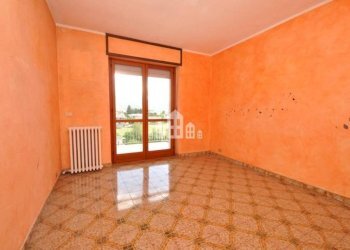 Camera da letto - Quadrilocale via Galimberti, 45, Cuorgnè - foto 6