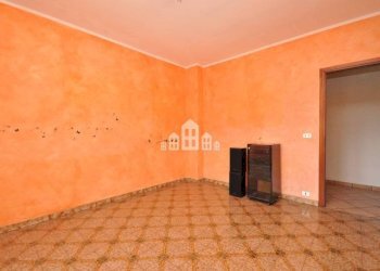 Camera da letto - Quadrilocale via Galimberti, 45, Cuorgnè - foto 10