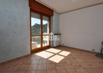 Camera da letto - Quadrilocale via Galimberti, 45, Cuorgnè - foto 19