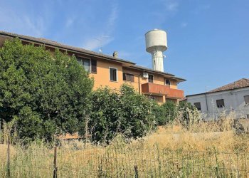 facciata - Trilocale via Pinetti, Montodine - foto 1