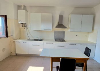 cucina abitabile - Trilocale via Pinetti, Montodine - foto 15