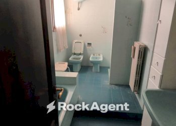 Bagno - Appartamento via Agesidamo, Locri - foto 7