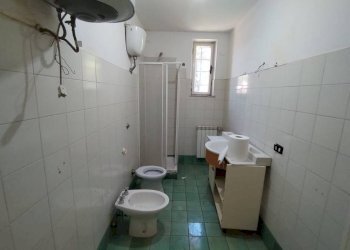 Bagno - Three-room apartment via di Piana Bella, Roma (neighborhood Lido di Ostia) - photo 7