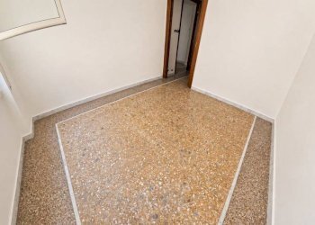 Camera da letto - Appartamento viale Paolo Orlando, Roma (zona Lido di Ostia) - foto 12