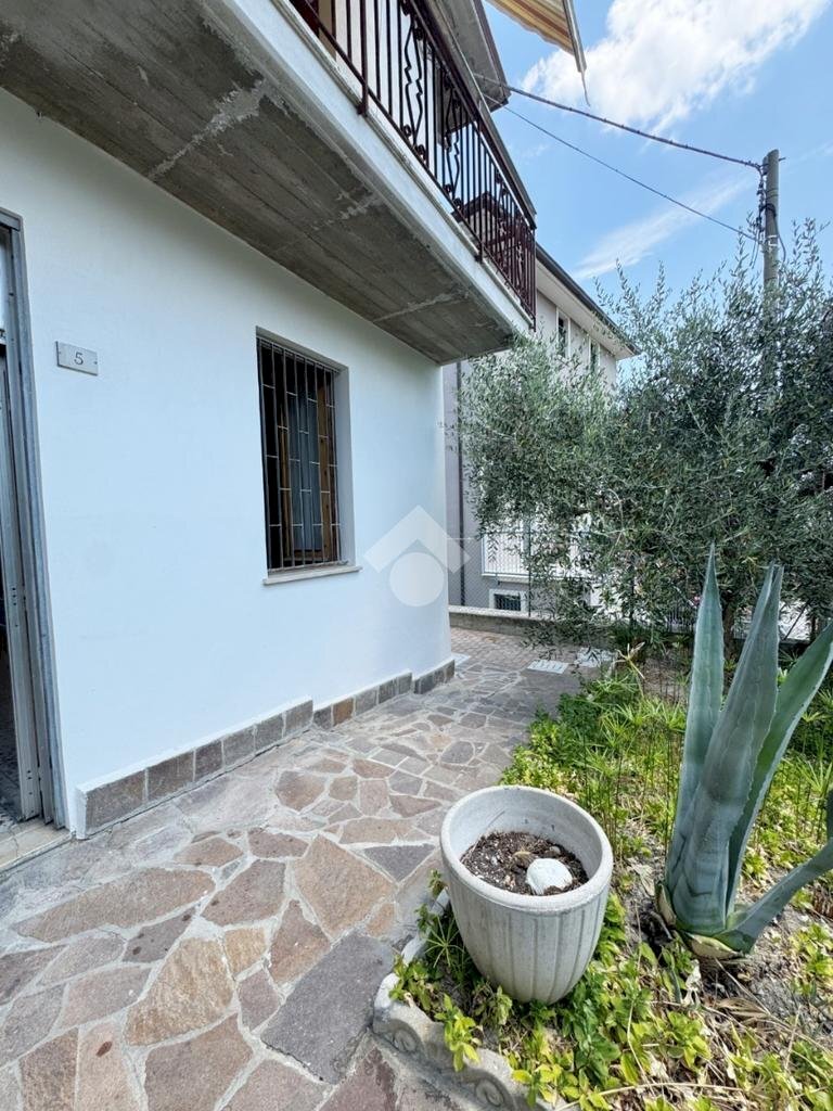 Portion of a house Via villa parigi, Montegridolfo - photo 2