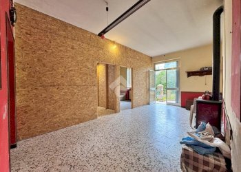 Portion of a house Via villa parigi, Montegridolfo - photo 6