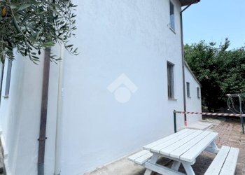 Portion of a house Via villa parigi, Montegridolfo - photo 20