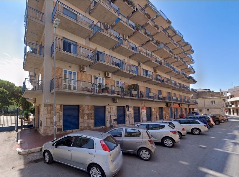 Locale Commerciale Mondragone - foto 1