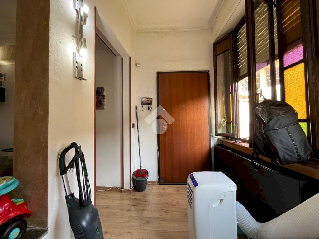 Three-room apartment Via Massimo d'Azeglio, Castellamonte - photo 2