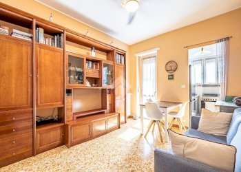 Three-room apartment Via alessandro manzoni, Collegno - photo 6