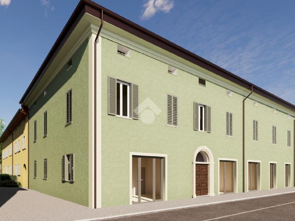 Three-room apartment Piazza della Repubblica, Castelfranco Emilia - photo 2