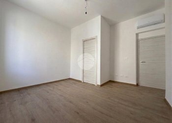 Three-room apartment Via Circonvallazione Meridionale, Rimini - photo 9