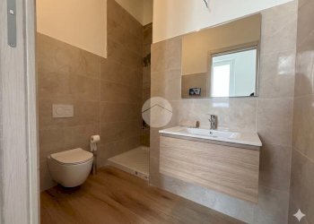 Three-room apartment Via Circonvallazione Meridionale, Rimini - photo 20